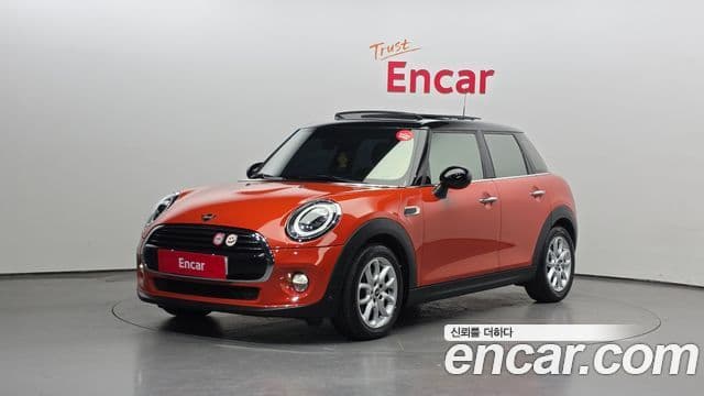 Mini Cooper 3세대, 2019 1