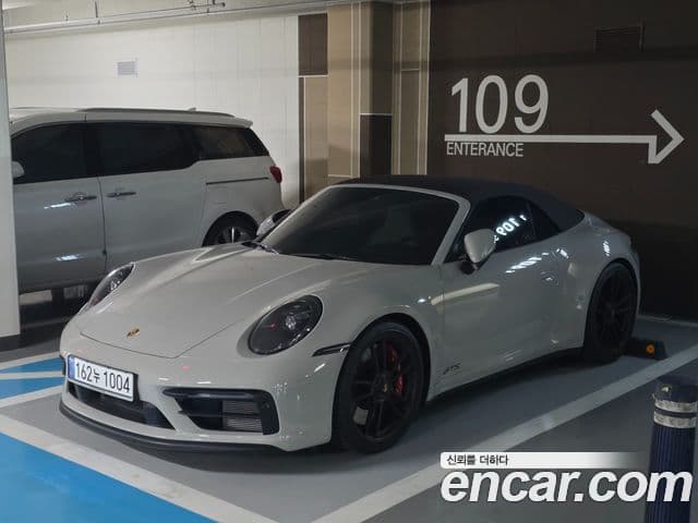 Porsche 911 (992) Carrera 4 GTS кабриолет, 2023 2