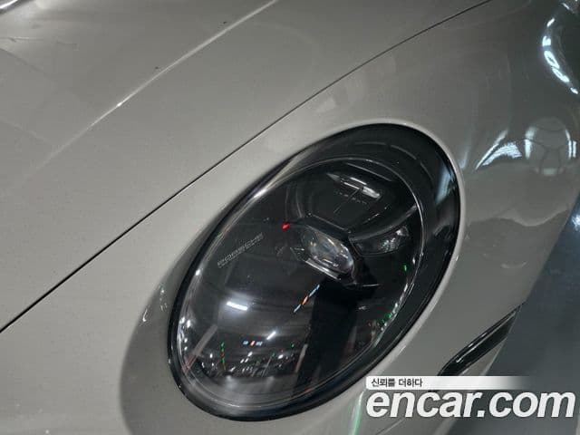 Porsche 911 (992) Carrera 4 GTS кабриолет, 2023 4