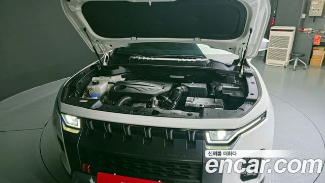 KG모빌리티(SsangYong) Torres T7, 2023 6