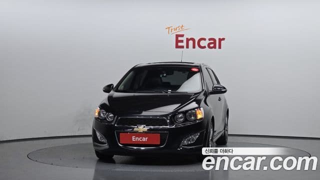 Chevrolet(GM대우) 아베오 хэтчбек 1.4 турбо RS, 2015 3