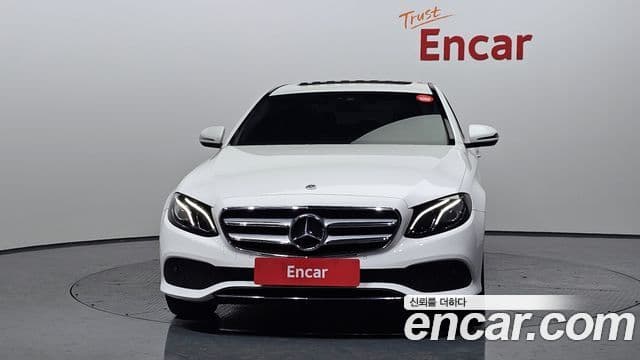Mercedes-Benz E-класс W213 Avantgarde, 2019 3