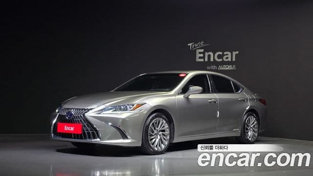 Lexus ES300h 7세대 Luxury Plus, 2022 1