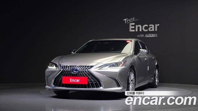 Lexus ES300h 7세대 Luxury Plus, 2022 3