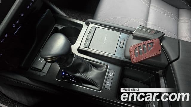 Lexus ES300h 7세대 Luxury Plus, 2022 9