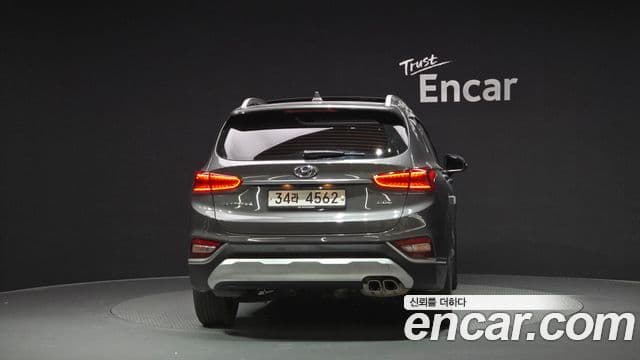 Hyundai Santa Fe TM Exclusive Special, 2019 4