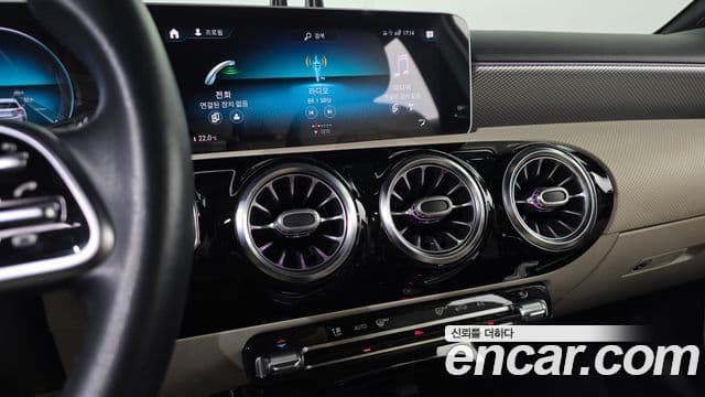 Mercedes-Benz A-класс W177 A250 4MATIC седан, 2020 13