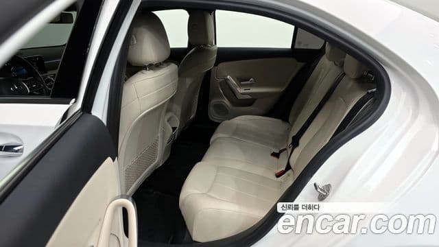 Mercedes-Benz A-класс W177 A250 4MATIC седан, 2020 18