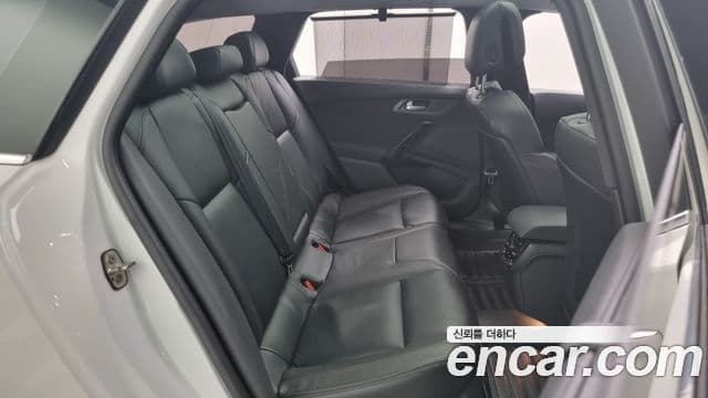 Peugeot 508SW 1.6 e-HDi Active, 2015 12