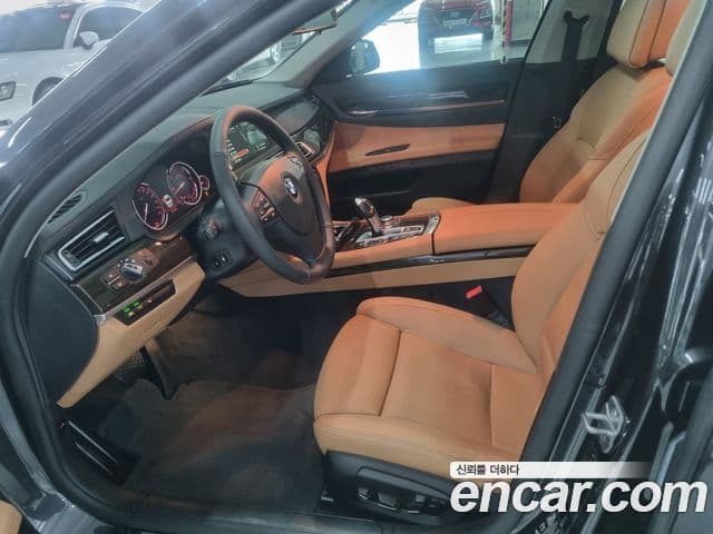 BMW 7시리즈 (F01), 2013 12