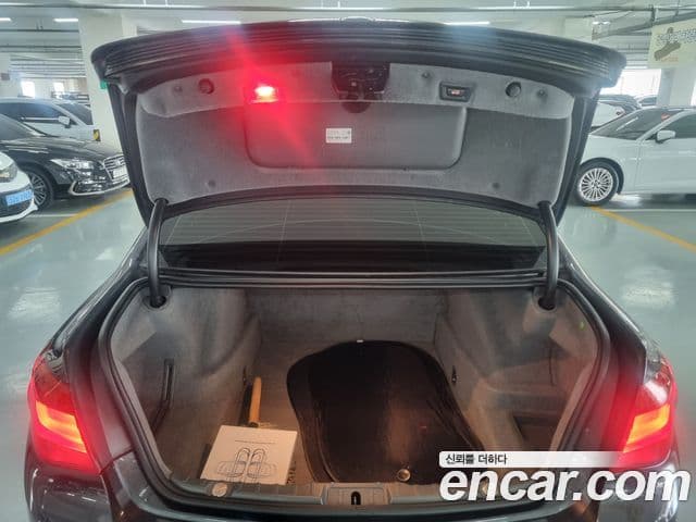 BMW 7시리즈 (F01), 2013 18