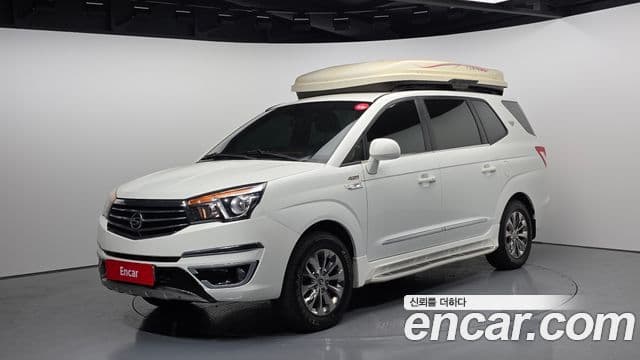 KG모빌리티(SsangYong) Korando 투리스모 4WD outdoor Edition 9인승, 2017 1