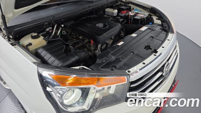 KG모빌리티(SsangYong) Korando 투리스모 4WD outdoor Edition 9인승, 2017 6