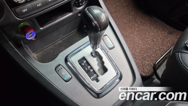 KG모빌리티(SsangYong) Korando 투리스모 4WD outdoor Edition 9인승, 2017 9