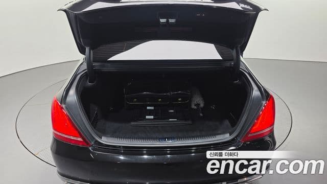 Genesis EQ900 Luxury, 2018 20
