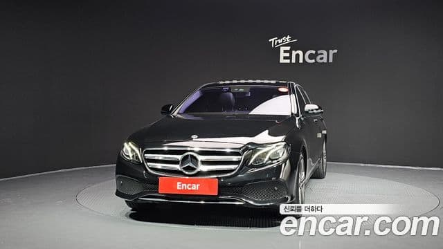 Mercedes-Benz E-класс W213 Avantgarde, 2019 3