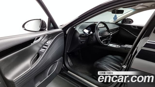 Genesis G80 (RG3) бензин 2.5 турбо AWD, 2021 10