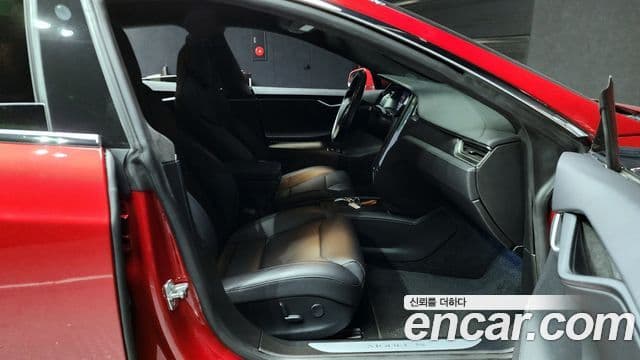 Tesla модель S, 2019 11