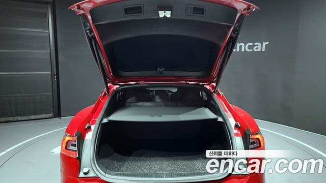 Tesla модель S, 2019 20