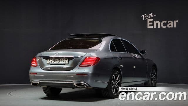 Mercedes-Benz E-класс W213 Exclusive, 2019 2