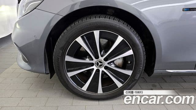 Mercedes-Benz E-класс W213 Exclusive, 2019 все фото