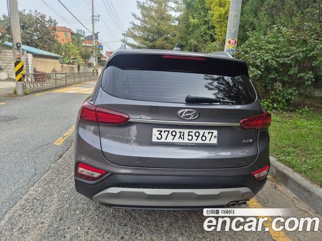 Hyundai Santa Fe TM Exclusive, 2019 4