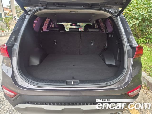 Hyundai Santa Fe TM Exclusive, 2019 6