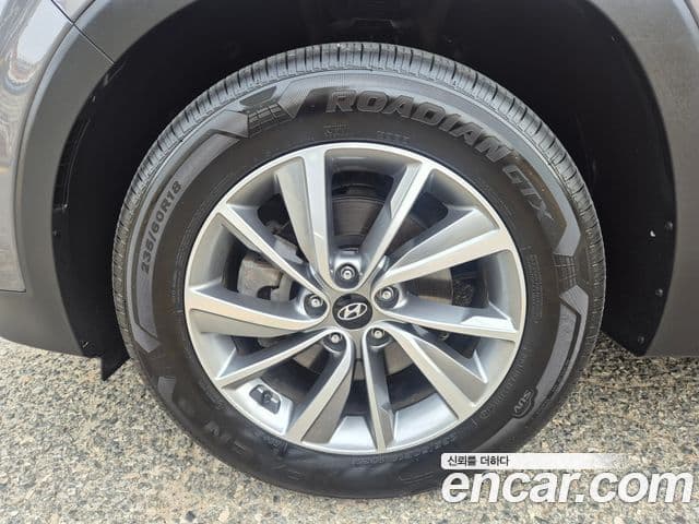 Hyundai Santa Fe TM Exclusive, 2019 17