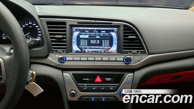 Hyundai Avante AD Style, 2017 16