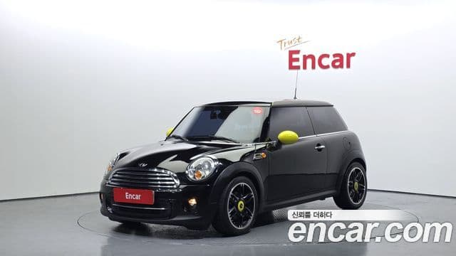 Mini Cooper Brick Lane Edition, 2013 1