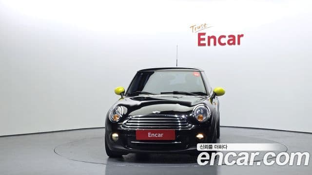 Mini Cooper Brick Lane Edition, 2013 3