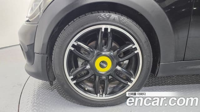 Mini Cooper Brick Lane Edition, 2013 все фото