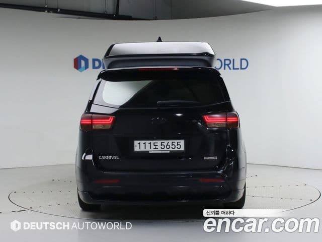 Kia All New Carnival Prestige, 2015 4