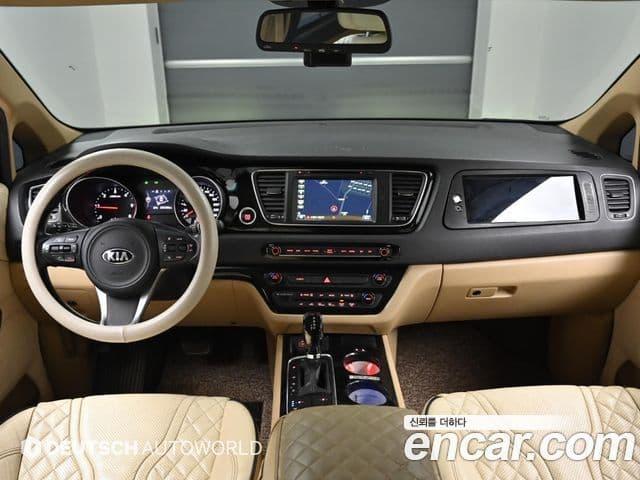 Kia All New Carnival Prestige, 2015 7