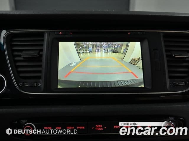 Kia All New Carnival Prestige, 2015 15