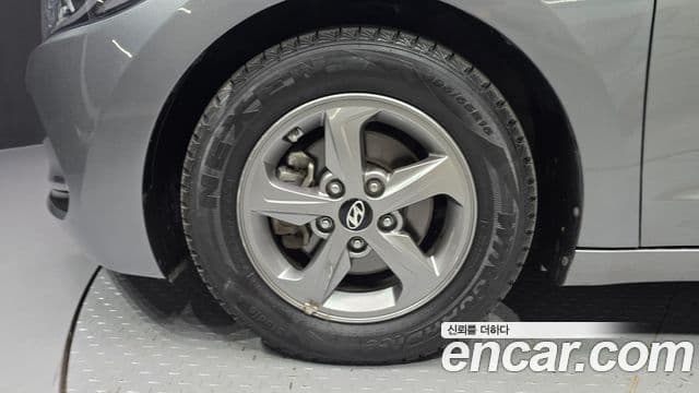 Hyundai Avante AD 1.6 e-VGT Smart, 2016 все фото