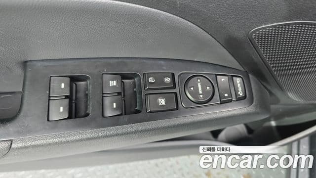 Hyundai Avante AD 1.6 e-VGT Smart, 2016 19