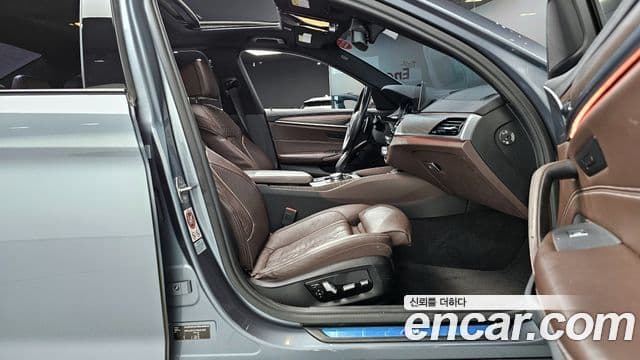 BMW 5시리즈 (G30) 530i xDrive M Sport Plus, 2017 10