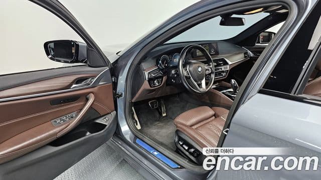 BMW 5시리즈 (G30) 530i xDrive M Sport Plus, 2017 11