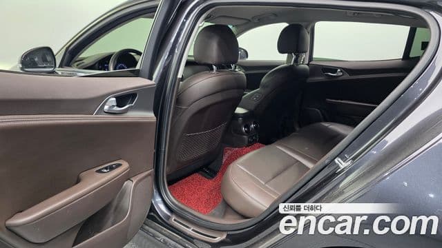 Kia 스팅어 Dream Edition, 2018 17