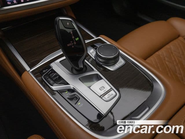 BMW 7시리즈 (G11) 730d xDrive Design Pure Excellence, 2022 9