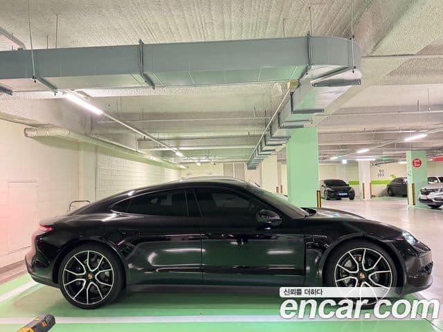 Porsche 타이칸 базовый, 2025 4