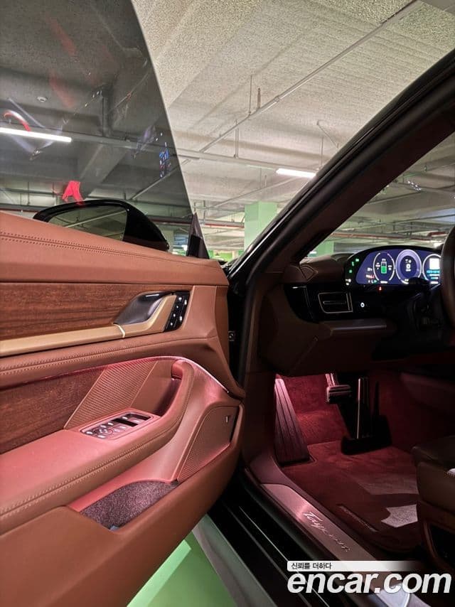 Porsche 타이칸 базовый, 2025 10