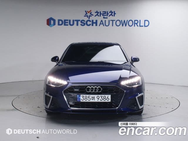 Audi A4 (B9) Premium, 2023 3