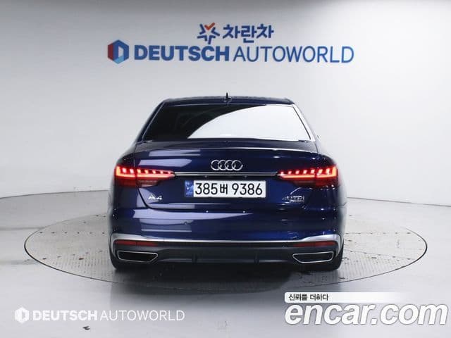 Audi A4 (B9) Premium, 2023 4