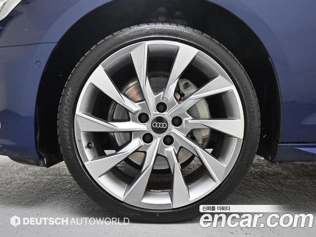 Audi A4 (B9) Premium, 2023 все фото