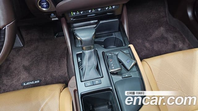 Lexus ES300h 7세대 Executive, 2019 9