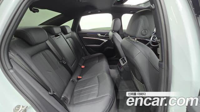 Audi A6 (C8) Premium, 2023 12