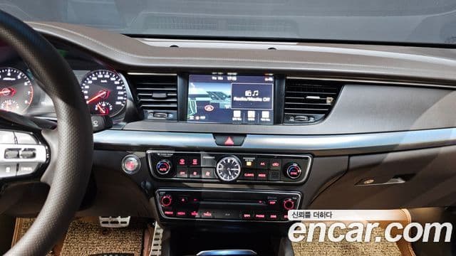 Kia All New K7 Special, 2016 14