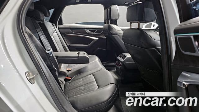 Audi A6 (C8) Premium, 2022 12